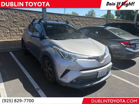 Certified 2018 Toyota C-HR XLE FWD image 1