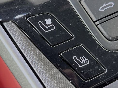 Certified 2020 Porsche 911 Carrera 4S image 23