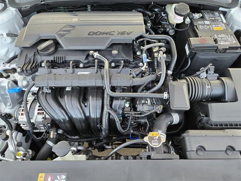 New 2025 Kia K4 LXS image 20