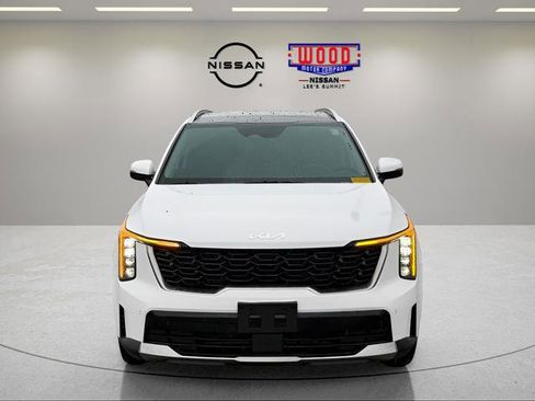 Used 2025 Kia Sorento S w/ Panoramic Sunroof Package image 6