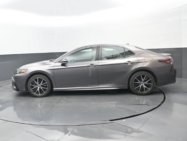 Used 2024 Toyota Camry SE FWD image 21