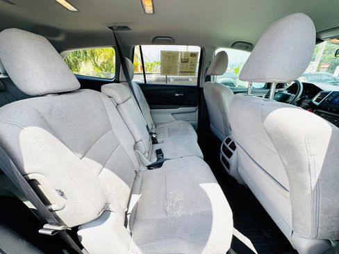 Used 2021 Honda Pilot LX image 15
