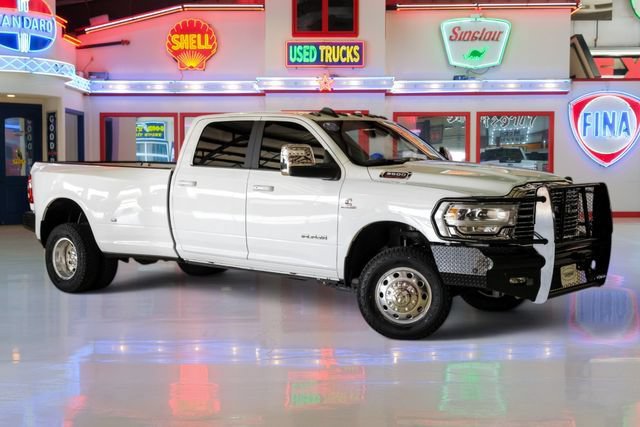 Used 2024 RAM 3500 Laramie w/ Chrome Bumper Package AWD/4WD image 1