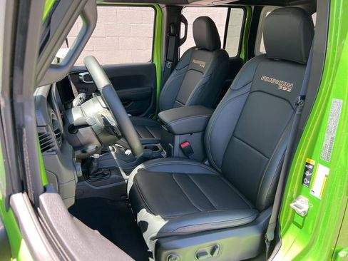 New 2025 Jeep Wrangler Unlimited Rubicon 392 image 21