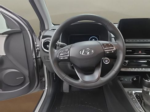Certified 2022 Hyundai Kona Limited AWD/4WD image 29