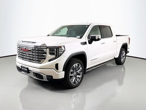 Used 2023 GMC Sierra 1500 Denali w/ Denali Reserve Package image 3