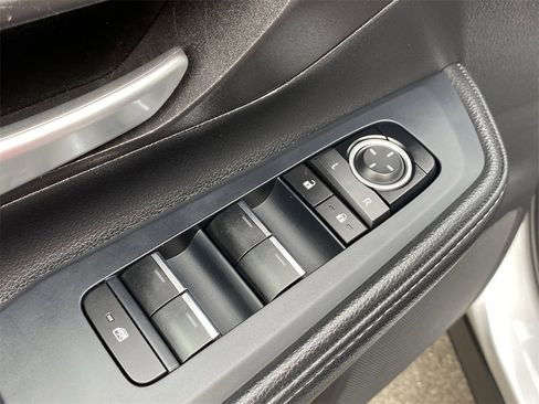 Certified 2025 Toyota Grand Highlander XLE image 22