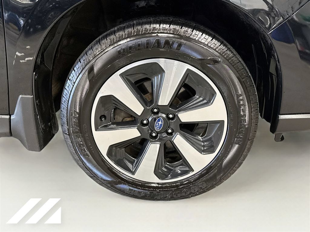 Used 2018 Subaru Forester 2.5i Premium w/ All-Weather Package AWD/4WD image 31