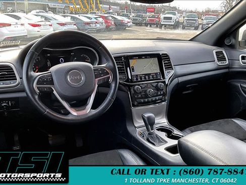 Used 2019 Jeep Grand Cherokee Altitude image 6