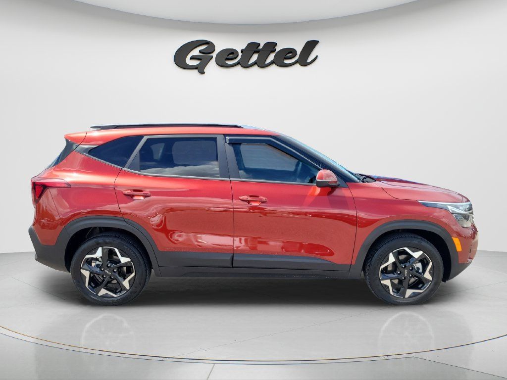 Used 2026 Kia Seltos S FWD image 4