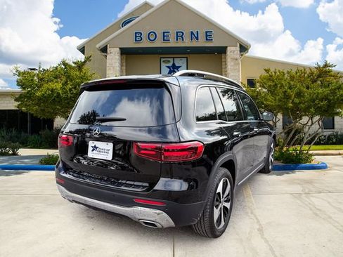 Used 2025 Mercedes-Benz GLB 250 image 5