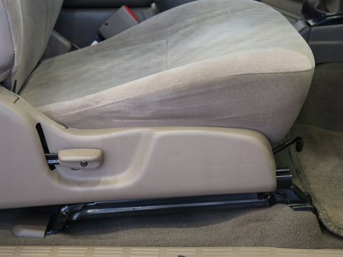 Used 2004 Toyota Tacoma 4x4 Xtracab V6 image 73