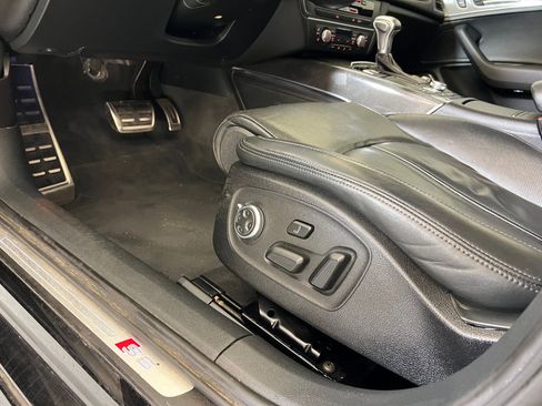 Used 2013 Audi S6 Prestige image 13