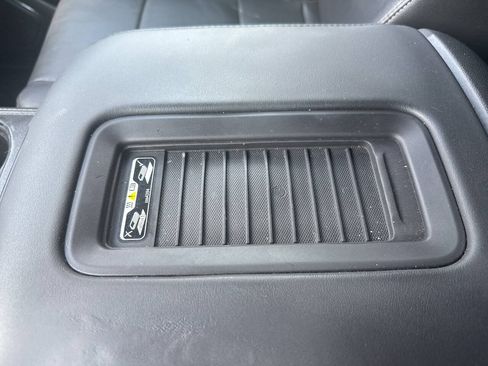 Used 2016 GMC Yukon SLT AWD/4WD image 65
