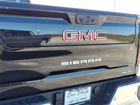 New 2026 GMC Sierra 2500 SLT w/ SLT Convenience Package image 32