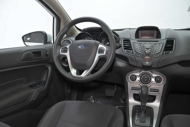 Used 2018 Ford Fiesta SE FWD image 16