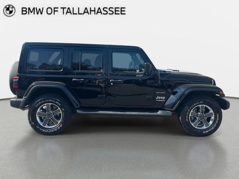 Used 2020 Jeep Wrangler Unlimited Sahara image 4