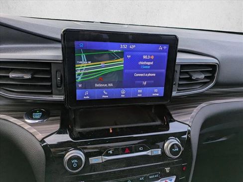 Used 2021 Ford Explorer Limited w/ Hybrid Equipment Group 310A image 12