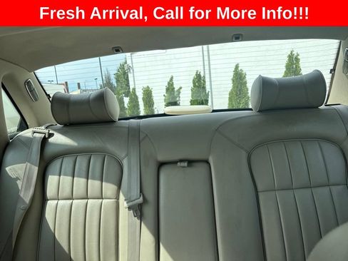 Used 1998 Jaguar XJ8 RWD image 10