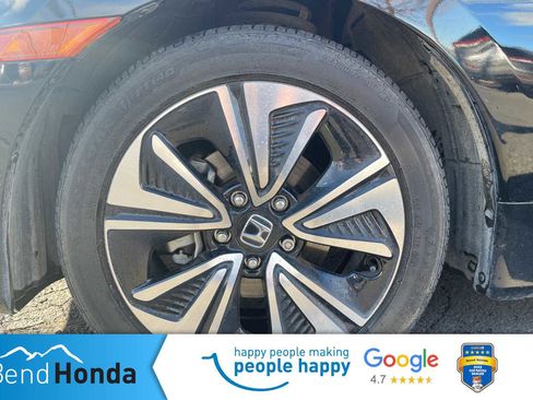 Used 2018 Honda Civic EX-L image 11
