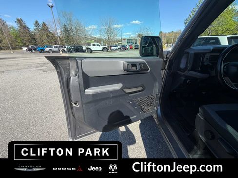 Used 2022 Ford Bronco Big Bend AWD/4WD image 9