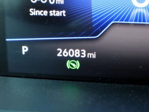 Used 2024 Volkswagen Taos SE image 34