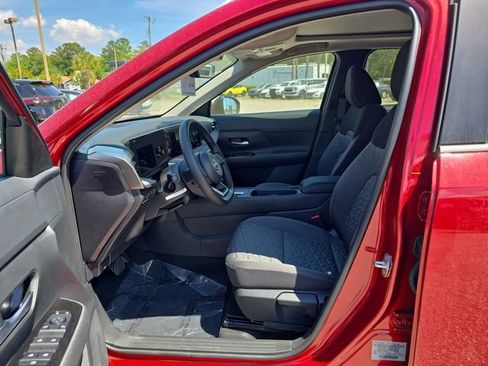 New 2026 Nissan Kicks SV w/ SV Premium Package FWD image 11