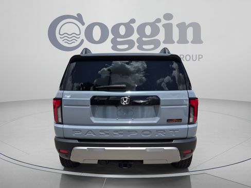 Certified 2026 Honda Passport TrailSport image 5