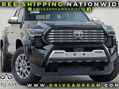 Used 2024 Toyota Tacoma Limited w/ Limited Package (LT) AWD/4WD image 2