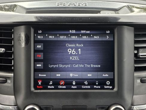 Used 2021 RAM 1500 Laramie w/ Sport Appearance Package AWD/4WD image 12