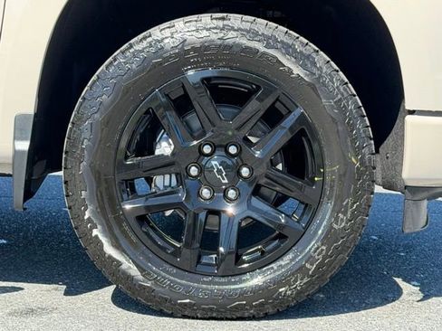 New 2026 Chevrolet Silverado 1500 RST w/ RST Select Package AWD/4WD image 17