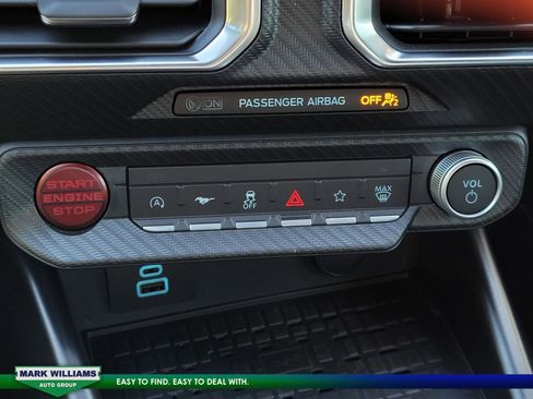 Used 2024 Ford Mustang GT Premium image 22