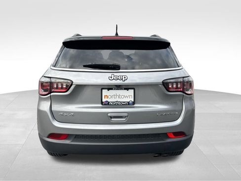 Used 2020 Jeep Compass Limited AWD/4WD image 5