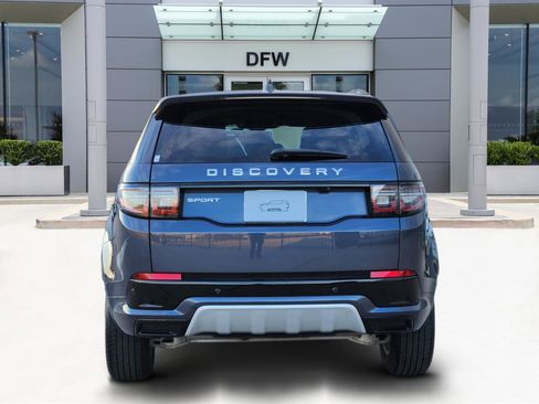 Used 2024 Land Rover Discovery Sport S image 6