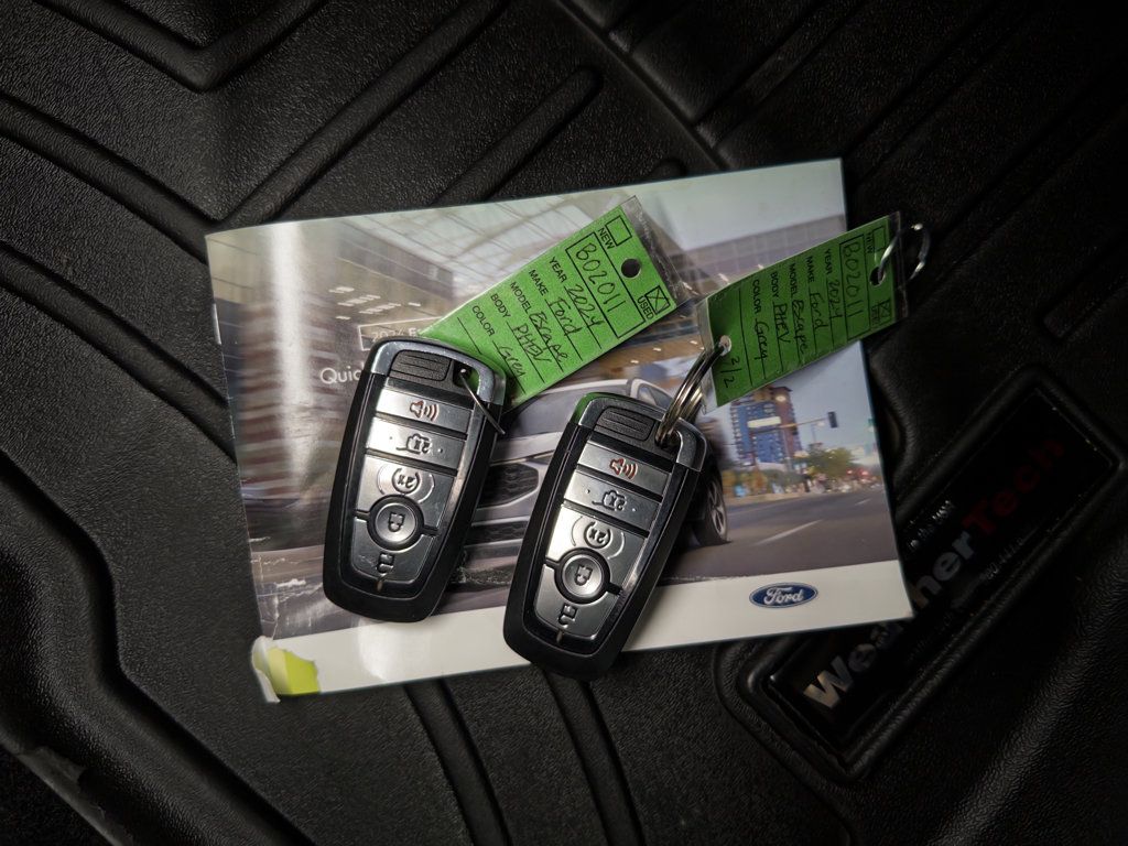 Used 2024 Ford Escape SE w/ PHEV Premium Package FWD image 23