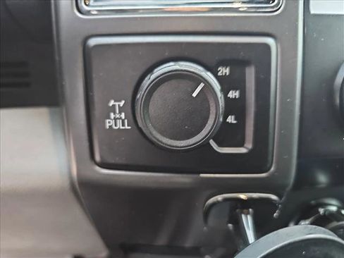 Used 2019 Ford F150 XLT w/ Equipment Group 302A Luxury image 22