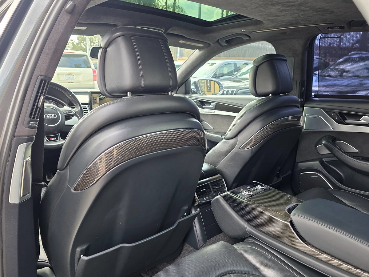 Used 2015 Audi S8 AWD/4WD image 25