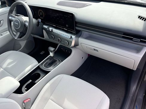 New 2026 Hyundai Kona SE image 27