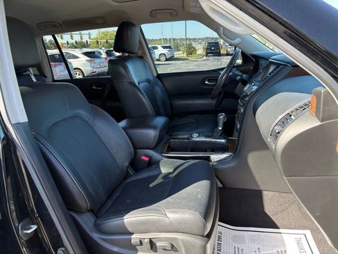 Used 2017 INFINITI QX80 4WD image 18