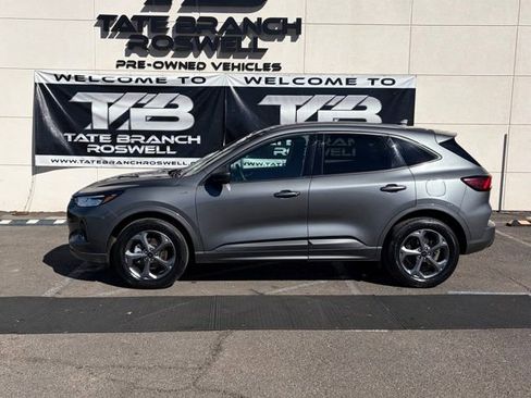 Used 2024 Ford Escape ST-Line image 9