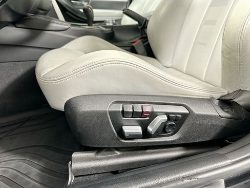 Used 2016 BMW M3 Base image 13