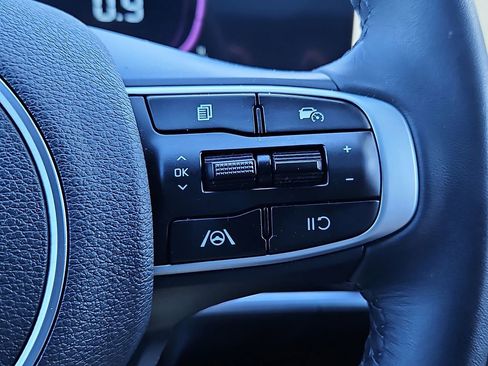 Used 2025 Kia Sportage X-Line w/ Premium Package image 28