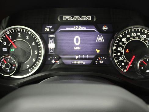 Used 2025 RAM 1500 Laramie image 12