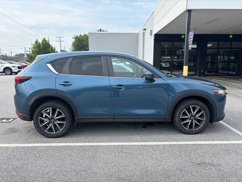 Used 2018 MAZDA CX-5 Touring w/ Preferred Equipment Package AWD/4WD image 4