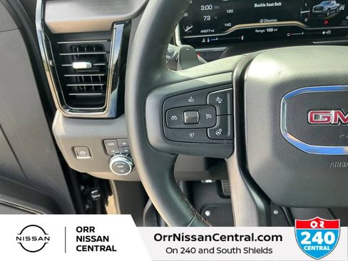 Used 2023 GMC Sierra 1500 AT4 w/ Technology Package AWD/4WD image 18