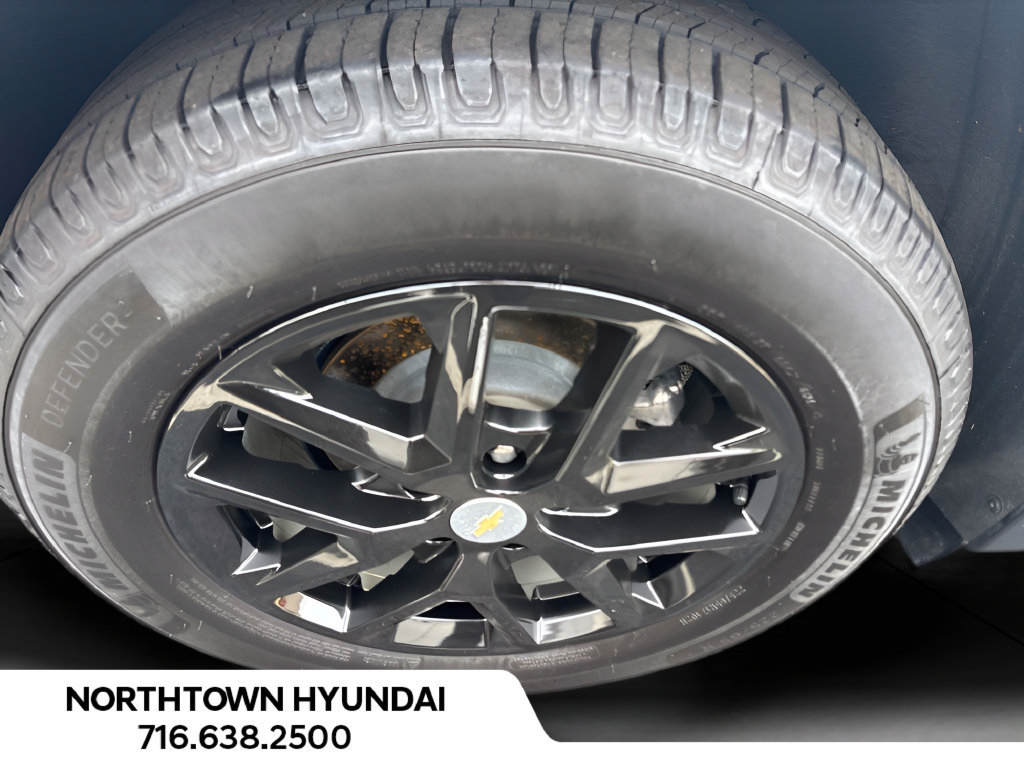 Used 2023 Chevrolet Equinox LT FWD image 40