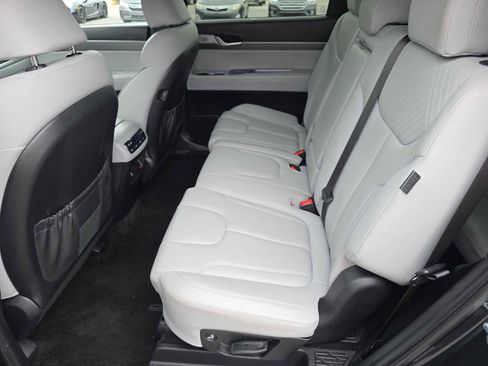 Certified 2024 Hyundai Palisade SEL image 32