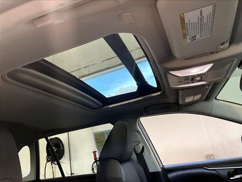 Used 2023 Toyota RAV4 XLE image 22