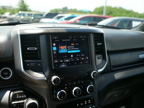 Used 2022 RAM 1500 Big Horn AWD/4WD image 15