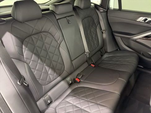 Certified 2024 BMW X6 xDrive40i w/ Executive Package image 22